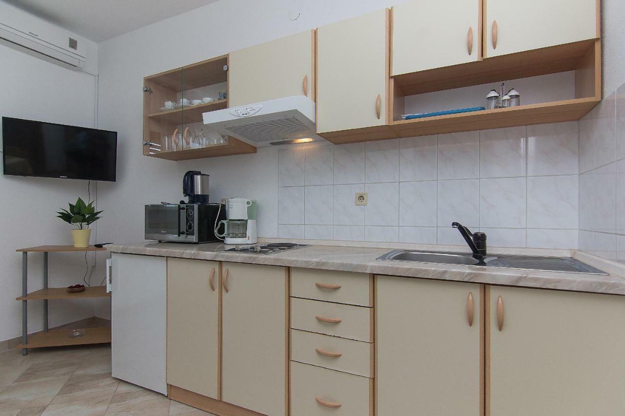 Apartmani Marijanovic Макарська Екстер'єр фото
