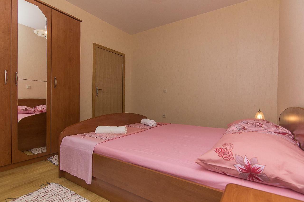 Apartmani Marijanovic Макарська Екстер'єр фото